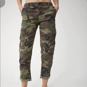 REDONE Cargo Camo Cropped Pant NWT